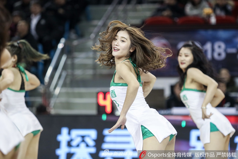 CBA第28轮拉拉队美女热舞精选