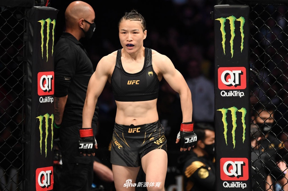 [UFC]张伟丽1分18秒遭对手KO 未能卫冕金腰带