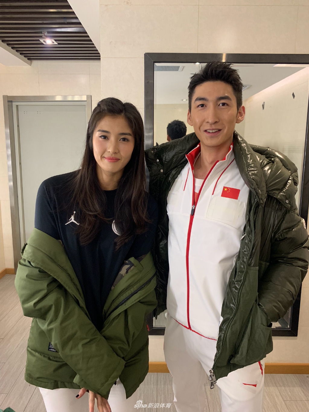 武大靖邹市明等亮相元旦晚会彩排