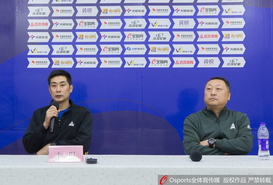 八一男排主帅陈方讲话