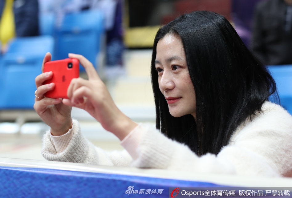 从南看到北！CBA第14轮各地女球迷精选