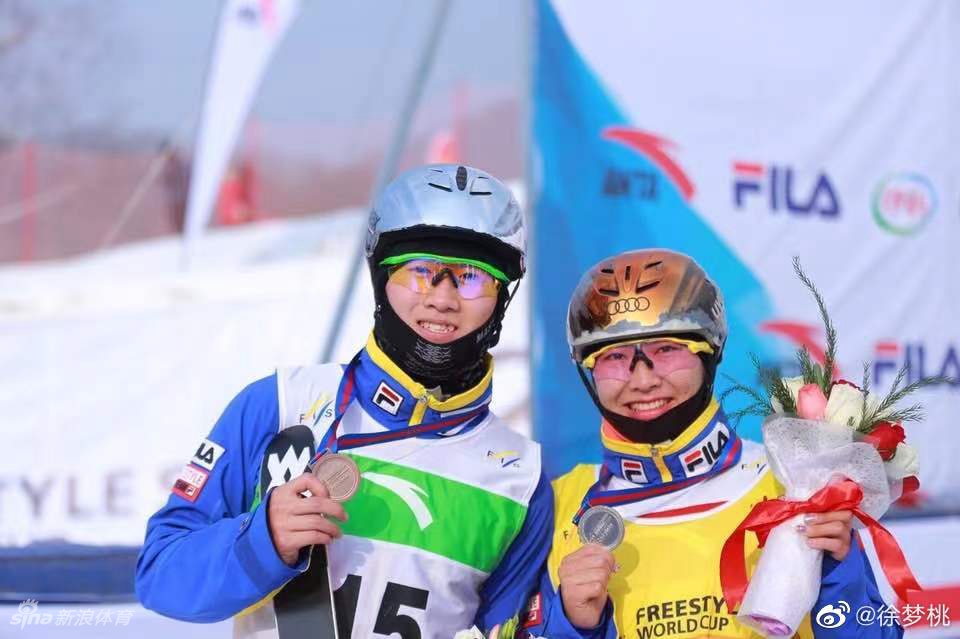 冰雪爱人！徐梦桃与王心迪公开恋情