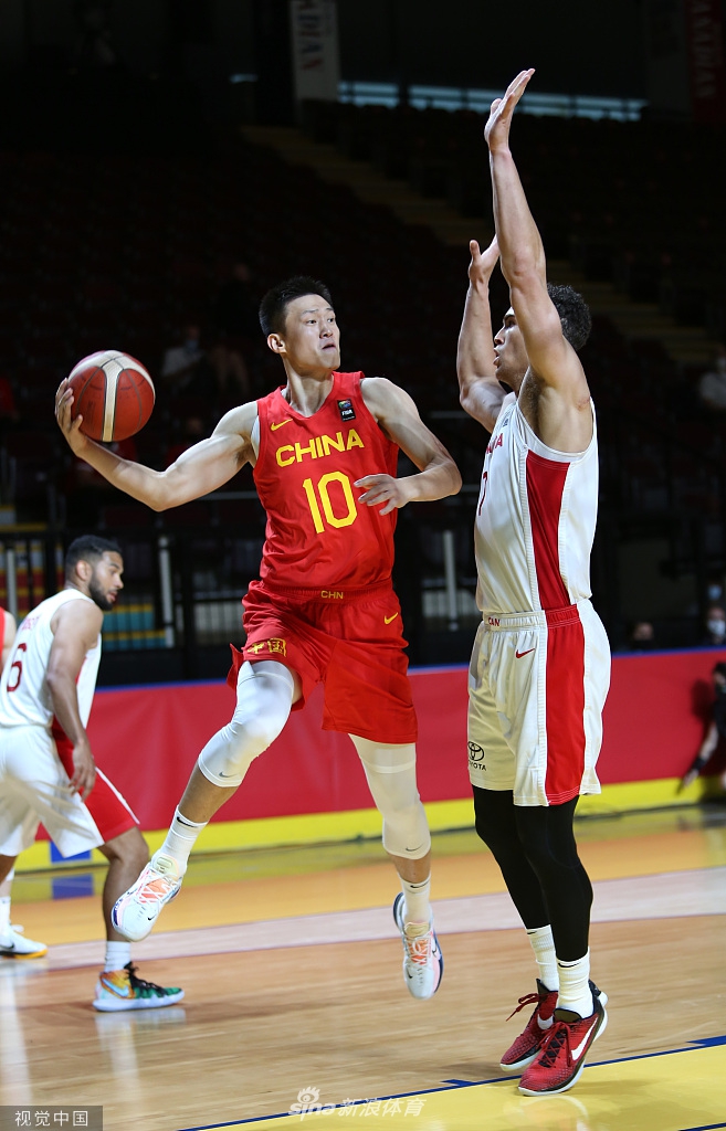 [奥运落选赛]中国男篮79-109加拿大 胡明轩24分