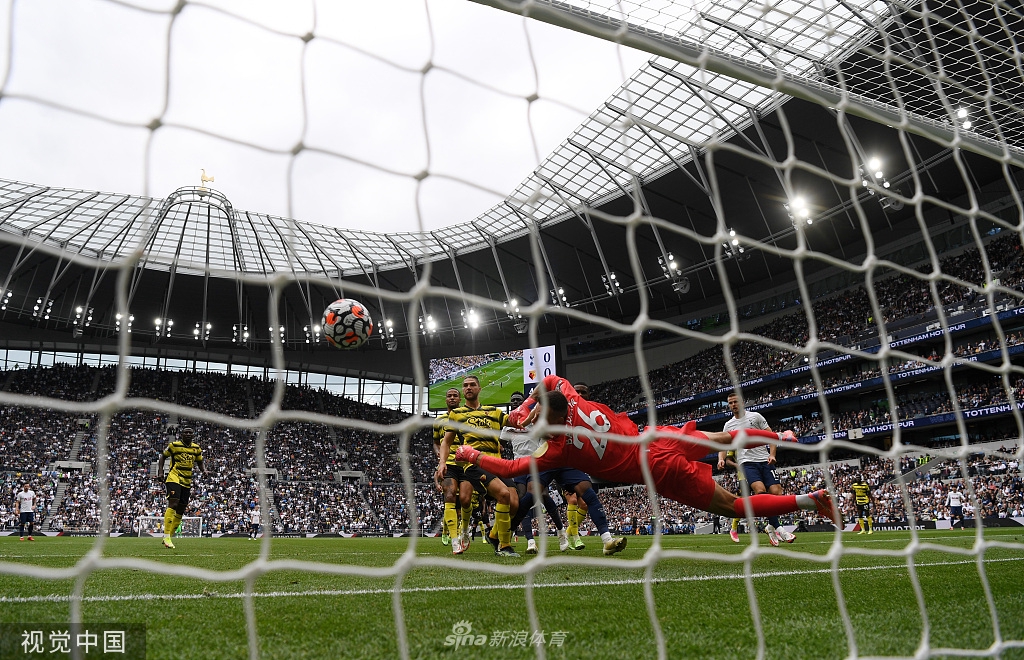 [英超]热刺1-0沃特福德 孙兴O任意球破门