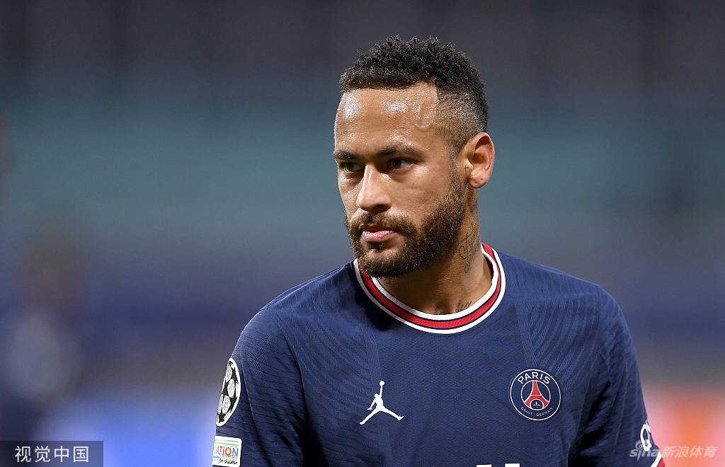 [欧冠]莱比锡2-2巴黎 维纳尔杜姆两球