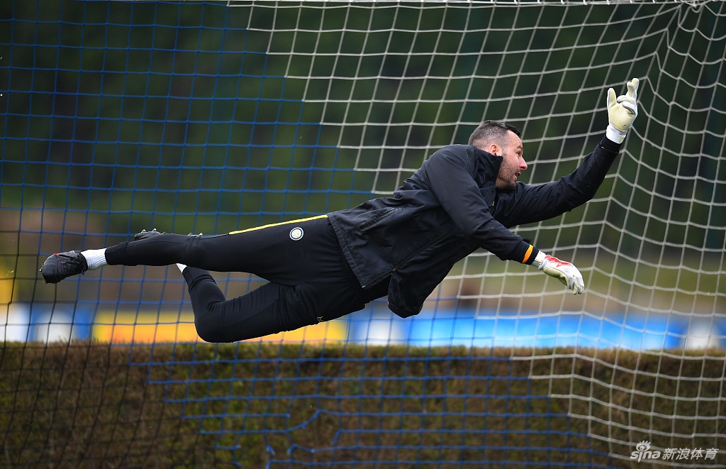 国米门将汉达诺维奇新冠检测呈阳性