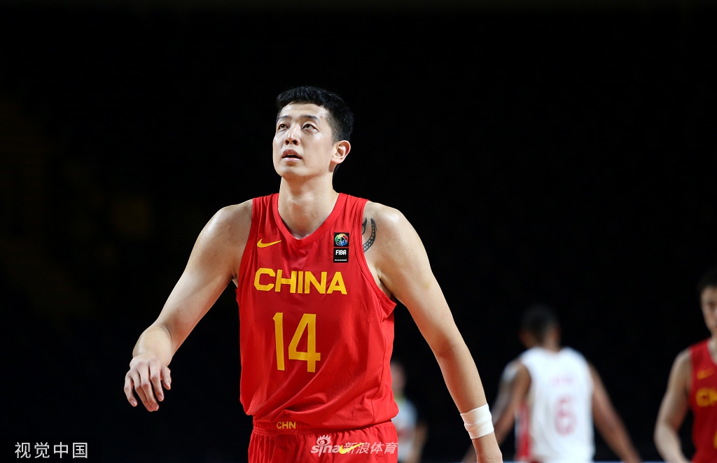 [奥运落选赛]中国男篮79-109加拿大 胡明轩24分