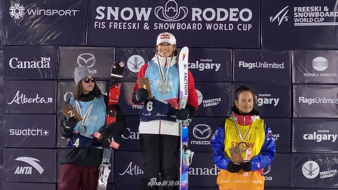 谷爱凌摘入籍后首个世界杯冠军