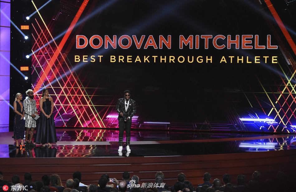 2018年ESPY颁奖礼：米切尔荣获最佳突破运动员奖