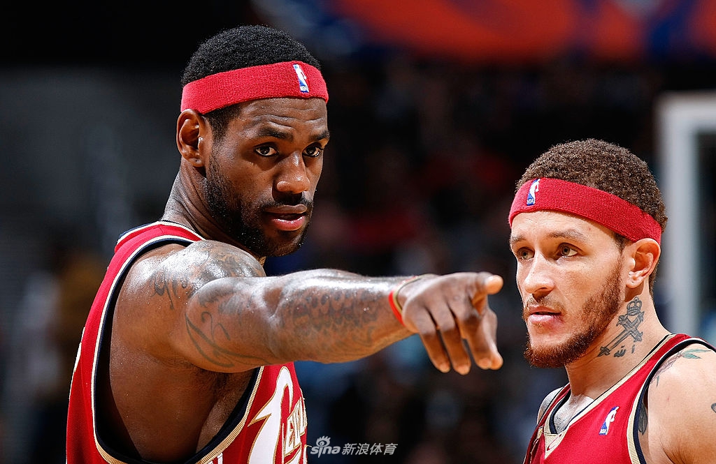 他曾是詹皇助手姚明账下先锋 赚到千万美元如今却沦落街头