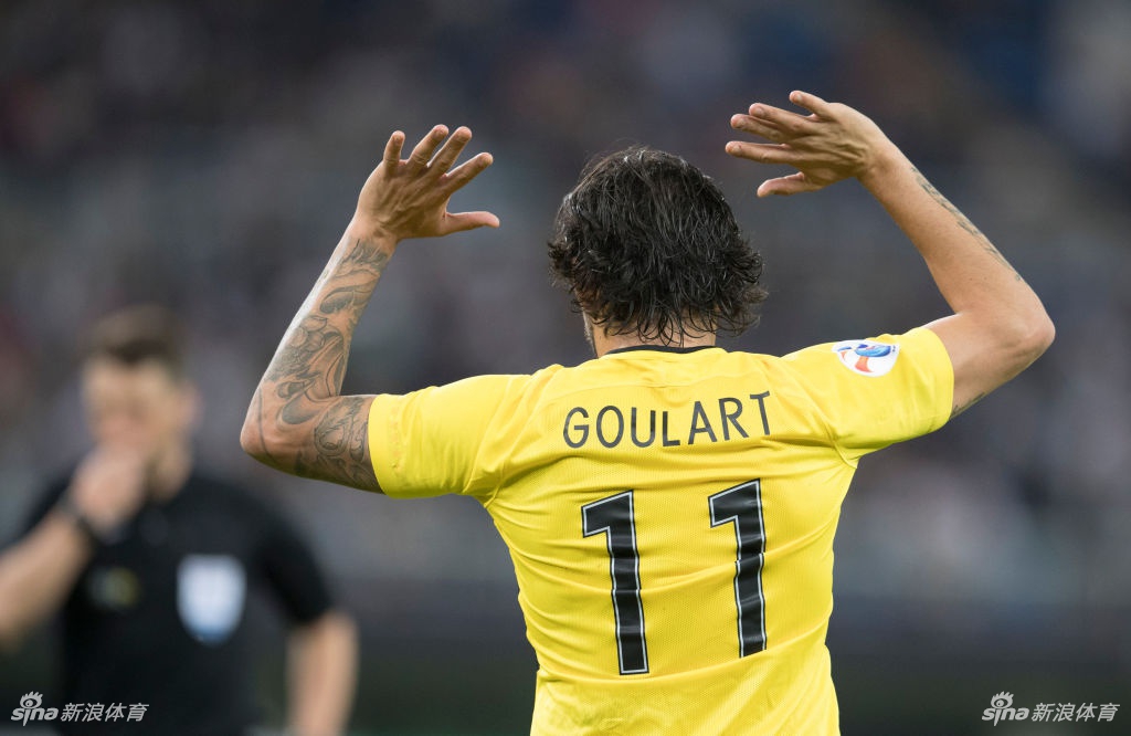 高拉特:希望能为国足效力 未来会更多在中国生活