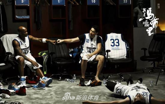 林书豪好友高以翔离世 向这位爱打篮球的朋友致哀