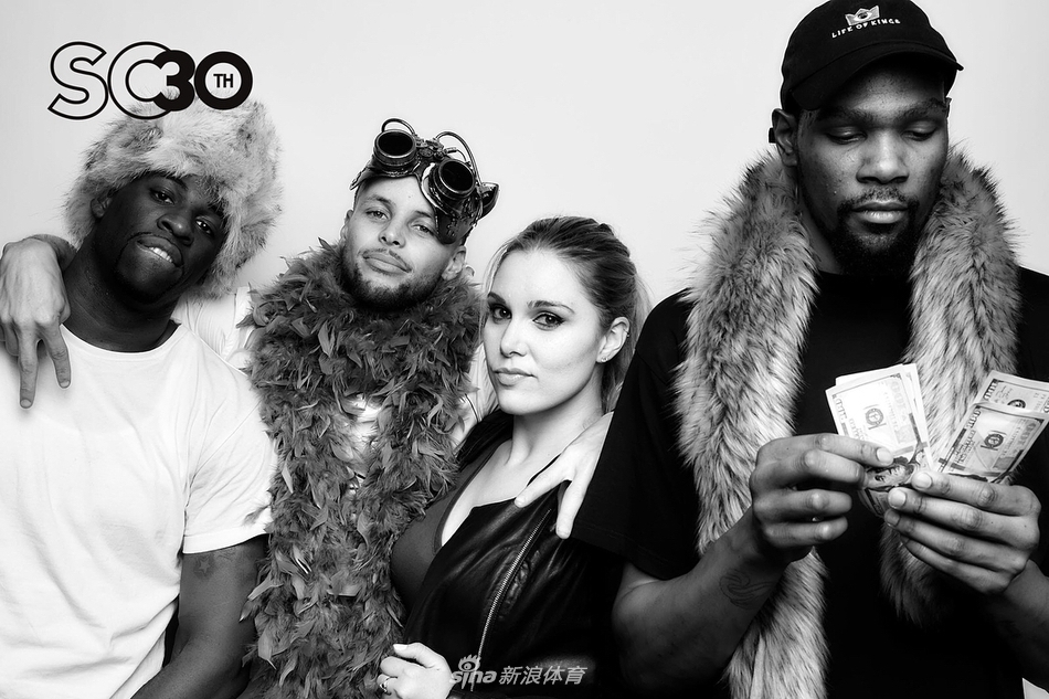 库里30岁生日大趴杜兰特格林助阵