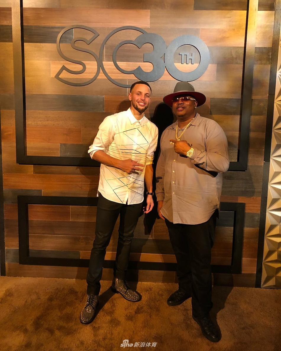 库里30岁生日大趴杜兰特格林助阵