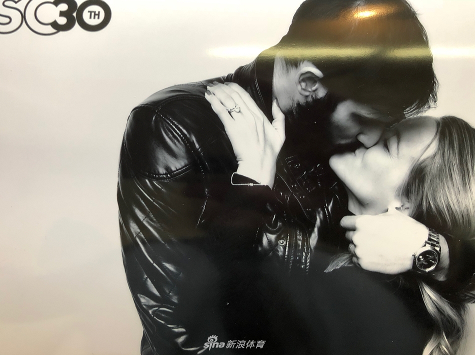 库里30岁生日大趴杜兰特格林助阵