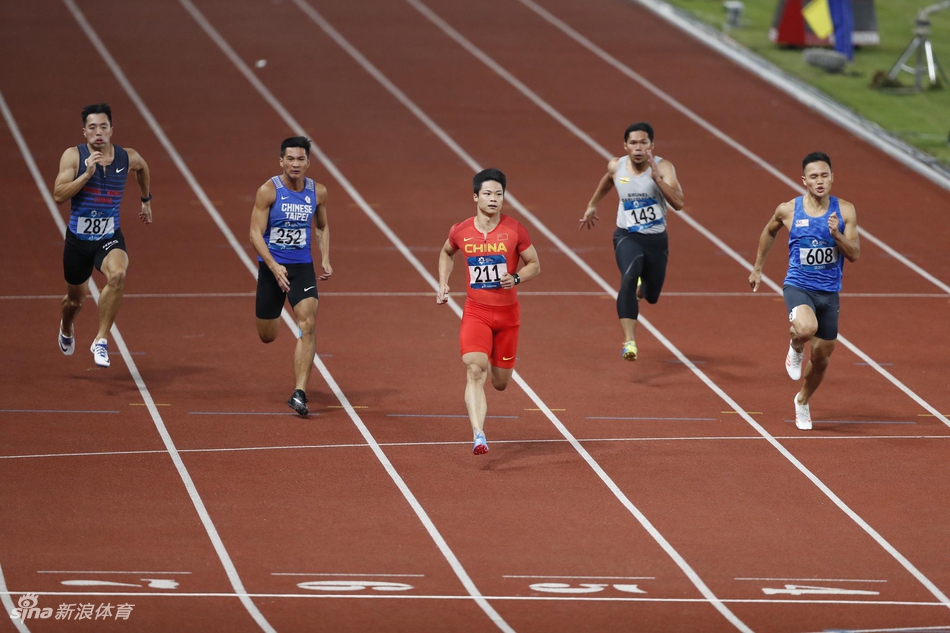 苏炳添明显领先