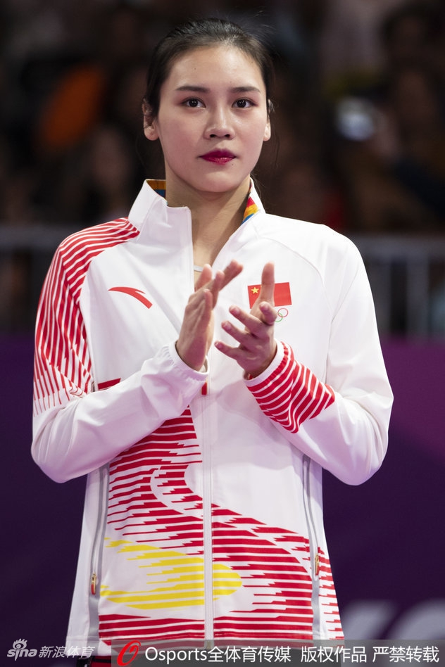 刘灵玲夺冠朱守李摘铜