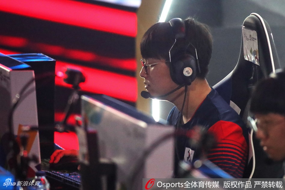 中国队3-1击败韩国