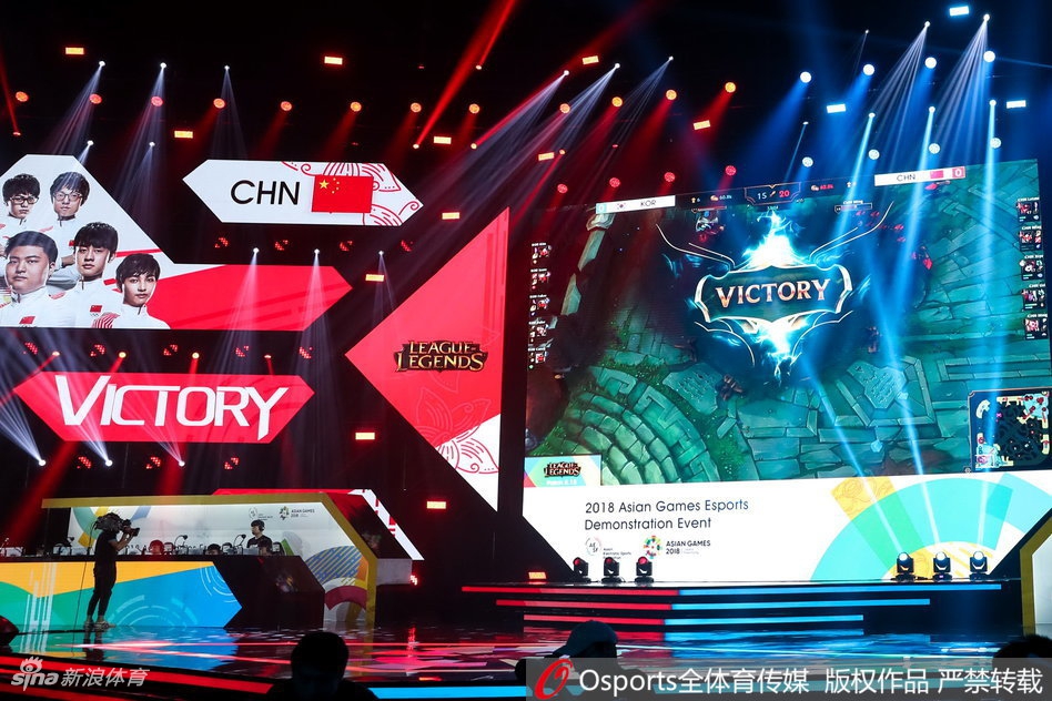 LOL决赛中韩对决