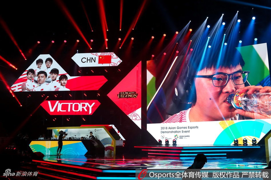 LOL决赛中韩对决