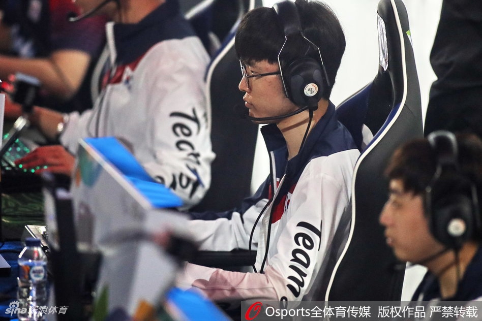 中国队3-1击败韩国