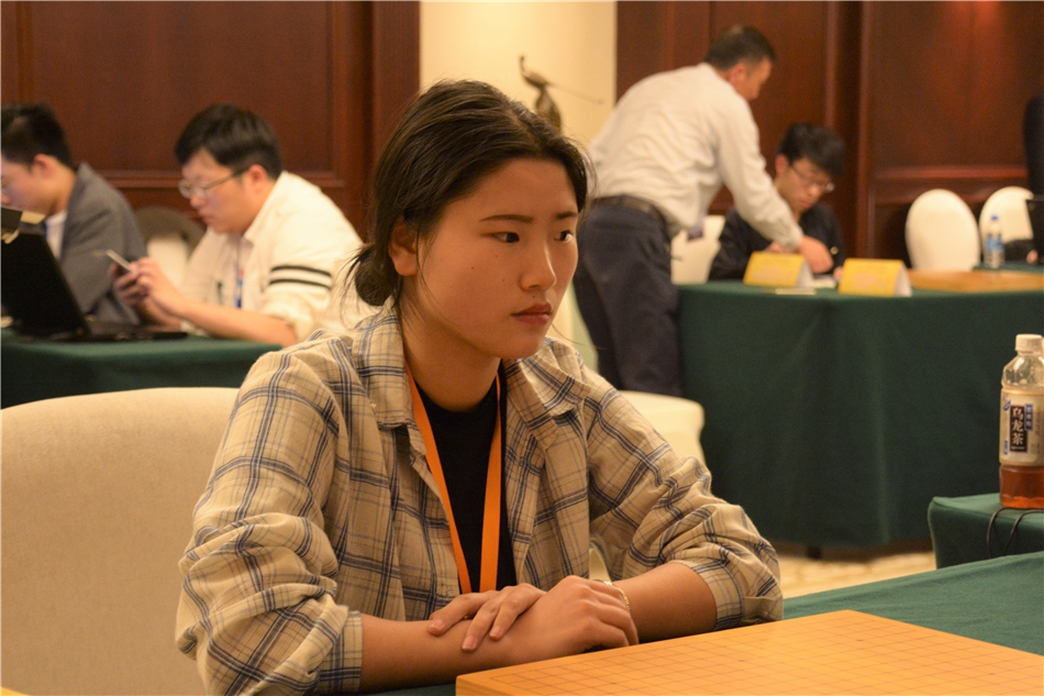 高清-围棋之乡联赛帅哥美女_高清图集_新浪网