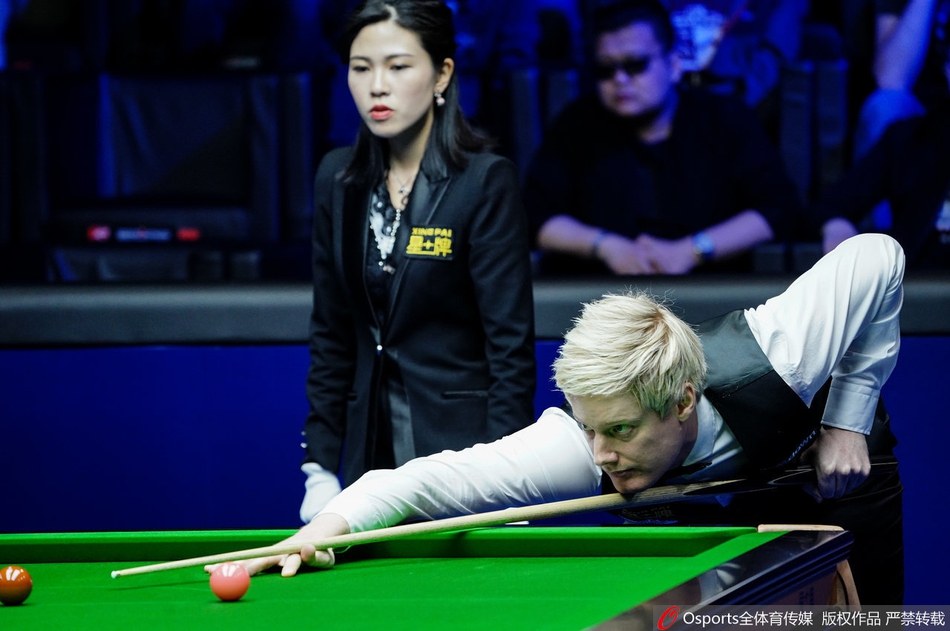 斯诺克中国赛1/4决赛：凯拉奇vs罗伯逊