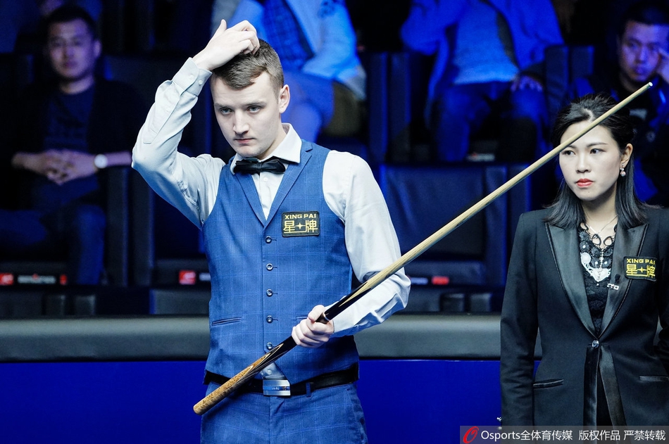 斯诺克中国赛1/4决赛：凯拉奇vs罗伯逊