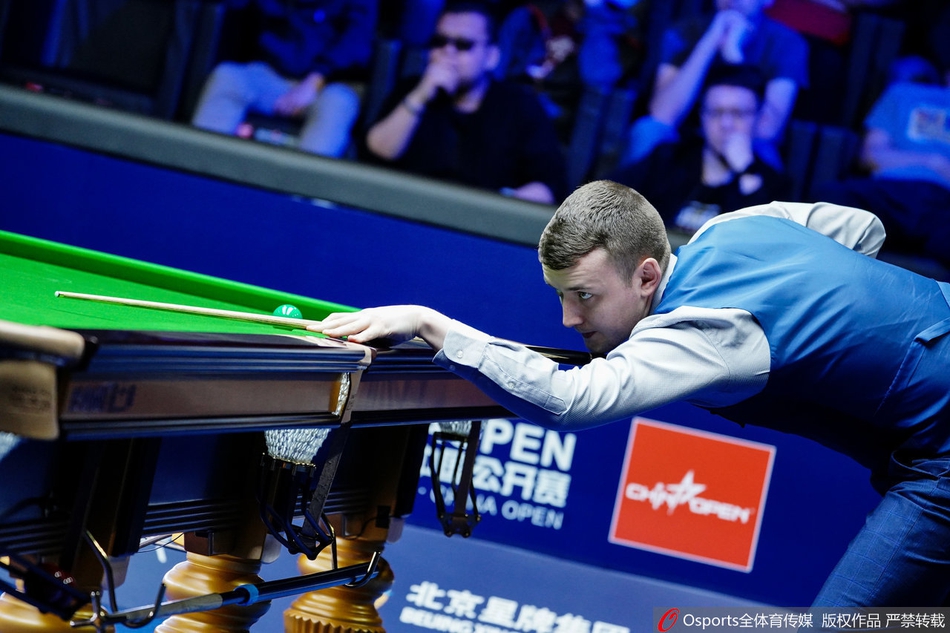 斯诺克中国赛1/4决赛：凯拉奇vs罗伯逊