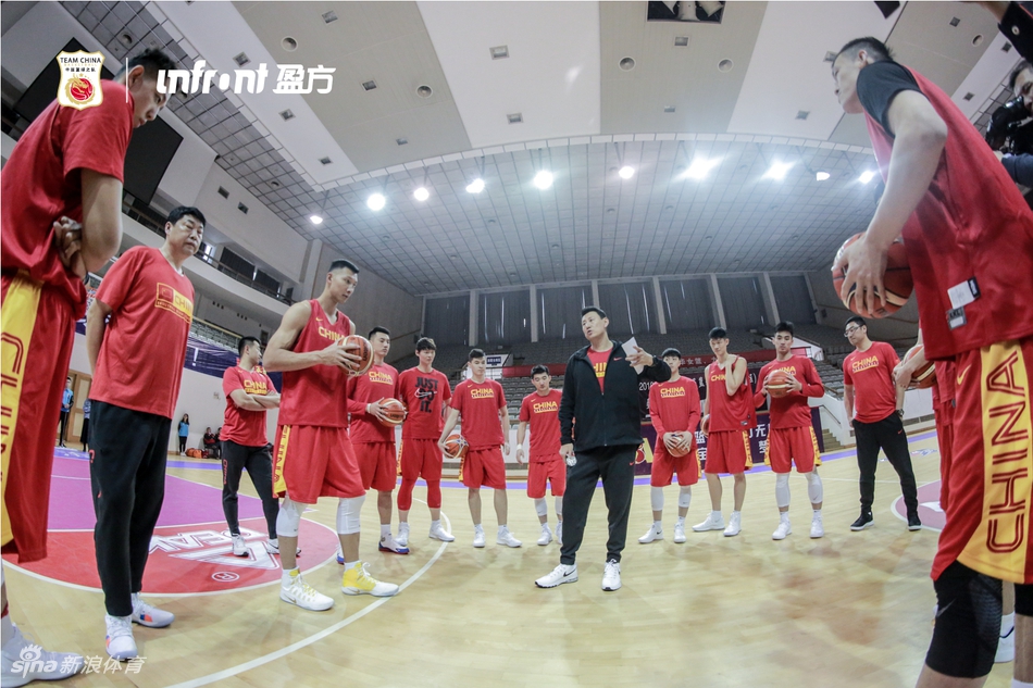 中国男篮集结完毕开启备战