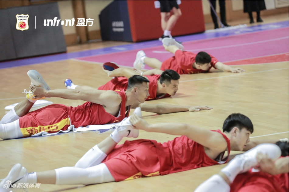 中国男篮集结完毕开启备战