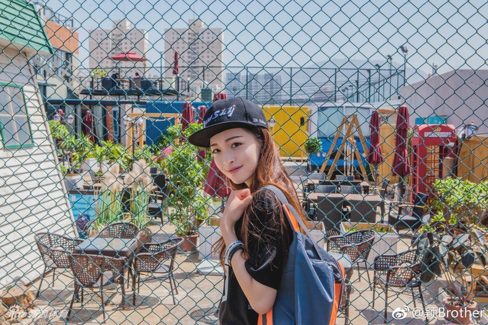 女生也能玩街球!她炫技你学不来!