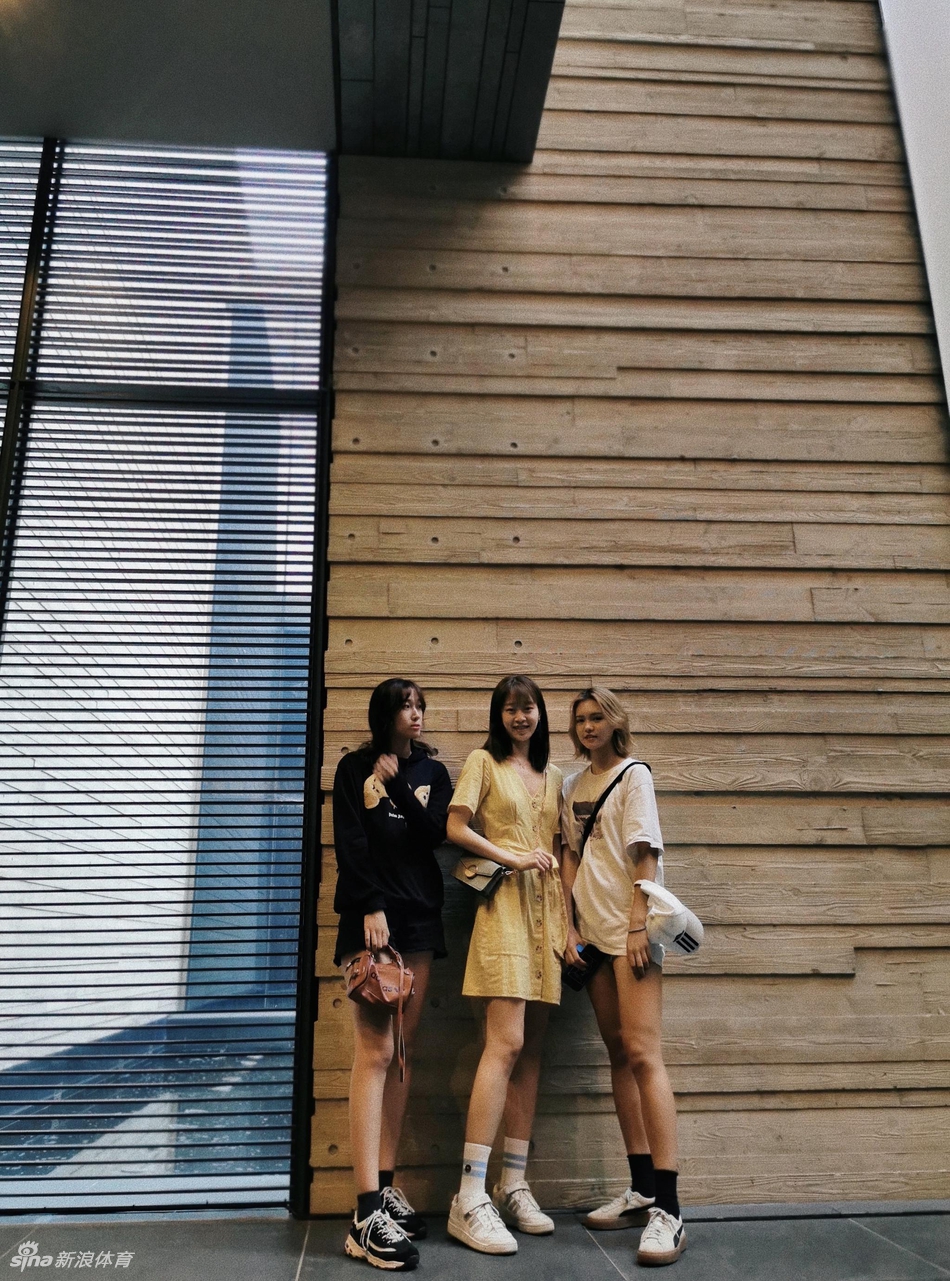 小仙女队球员李婷