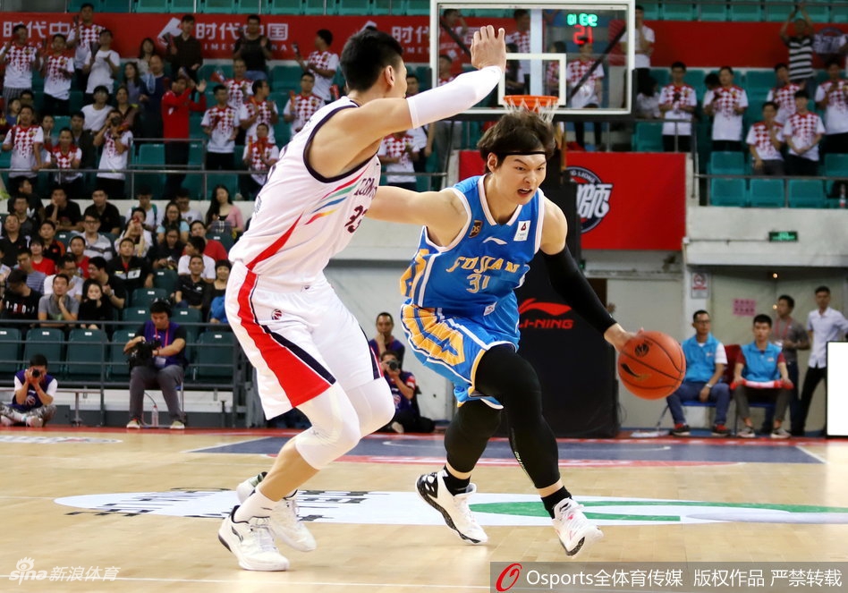 CBA第10轮:广州VS福建