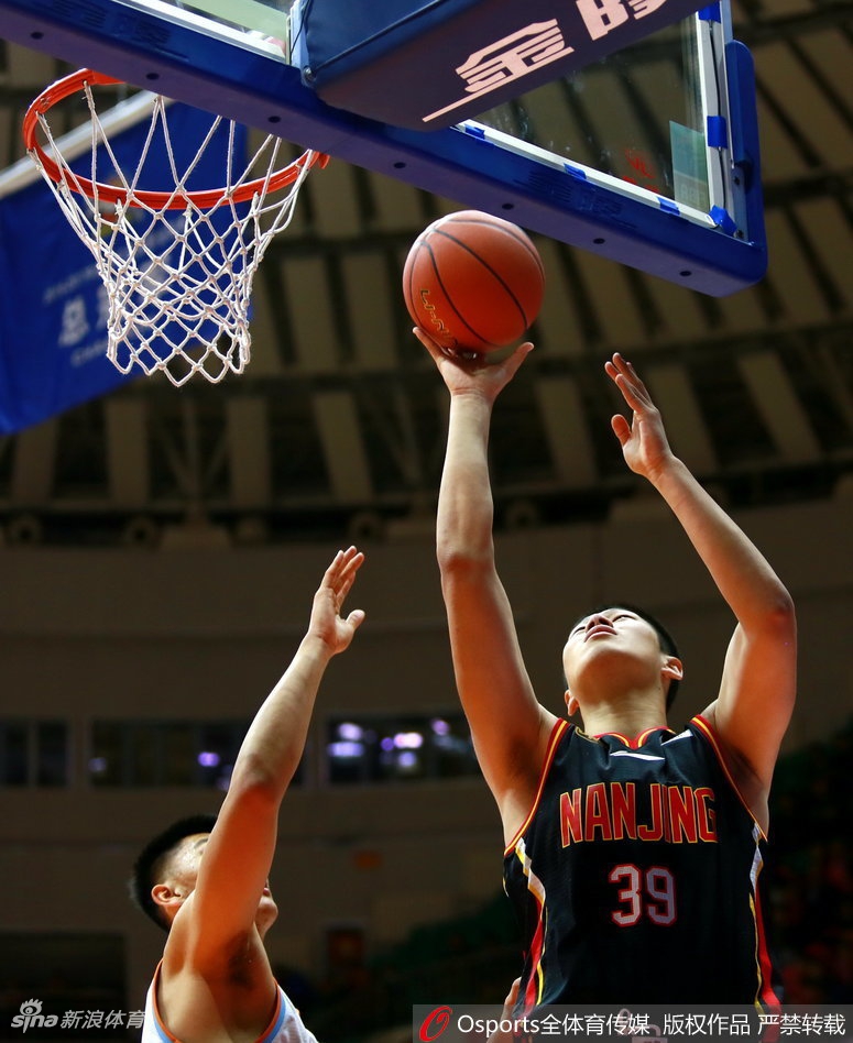 CBA第2轮:新疆VS同曦