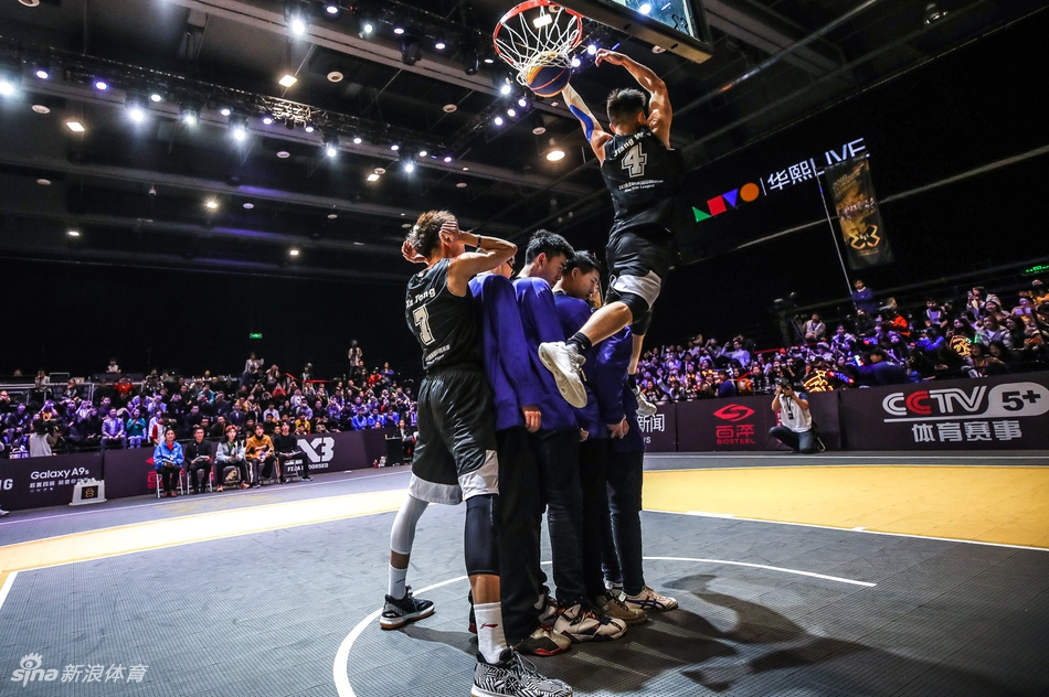 黄金联赛国际精英赛总决赛精彩瞬间