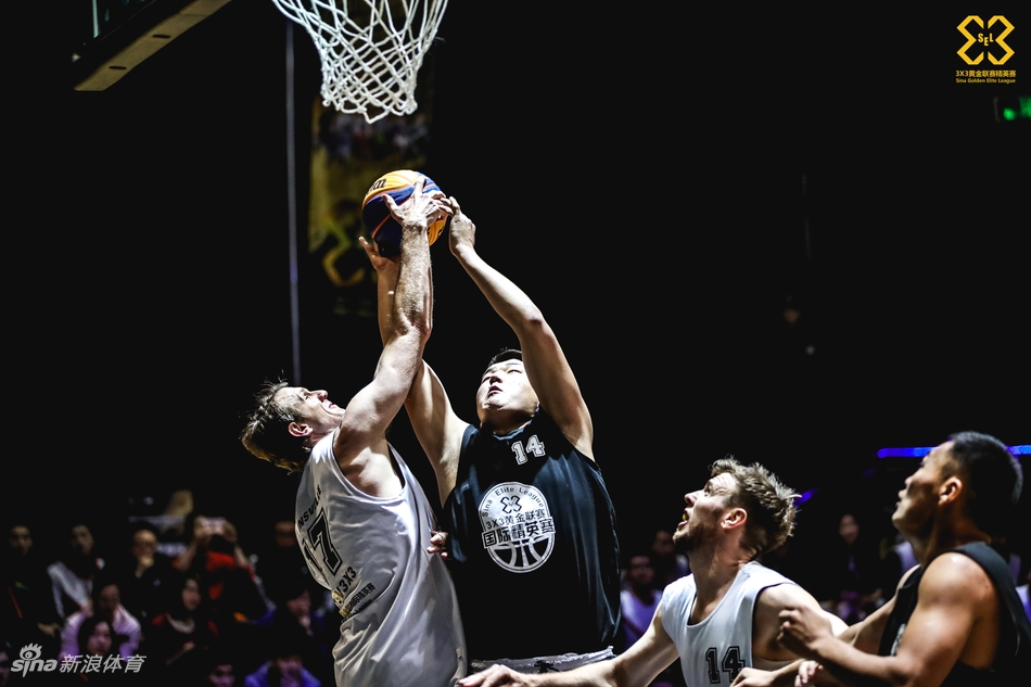 黄金联赛精英赛第二日精彩瞬间