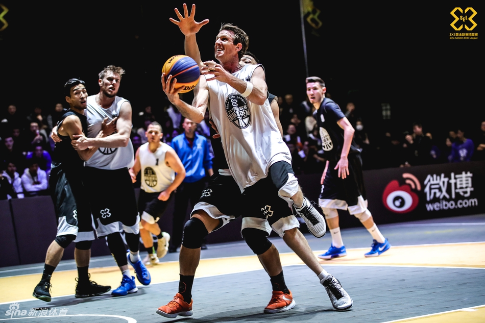 黄金联赛精英赛第二日精彩瞬间