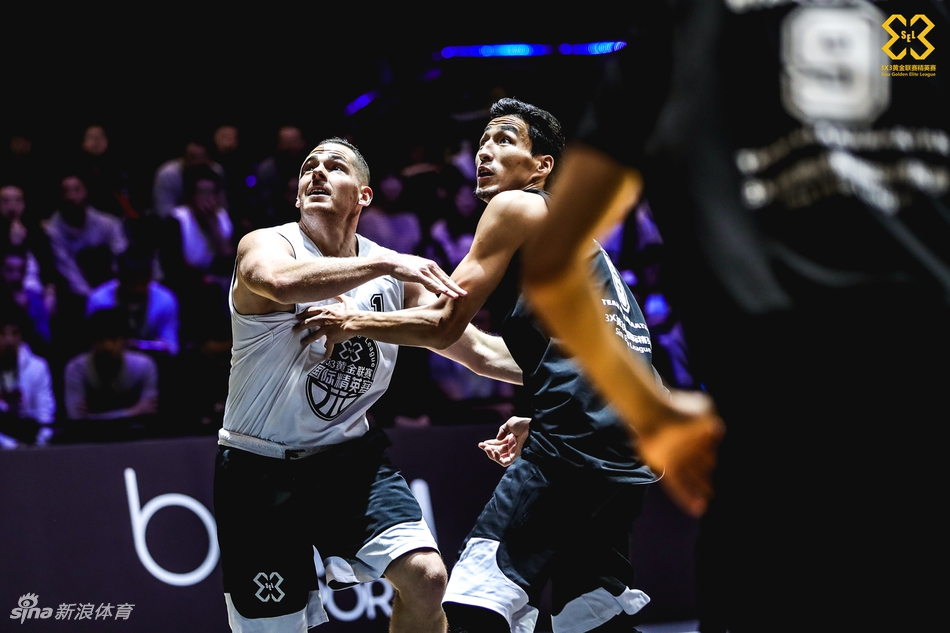 黄金联赛精英赛第二日精彩瞬间