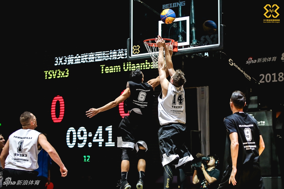 黄金联赛精英赛第二日精彩瞬间