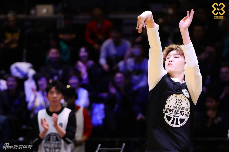 真滴厉害!范丞丞7记三分球技炸裂