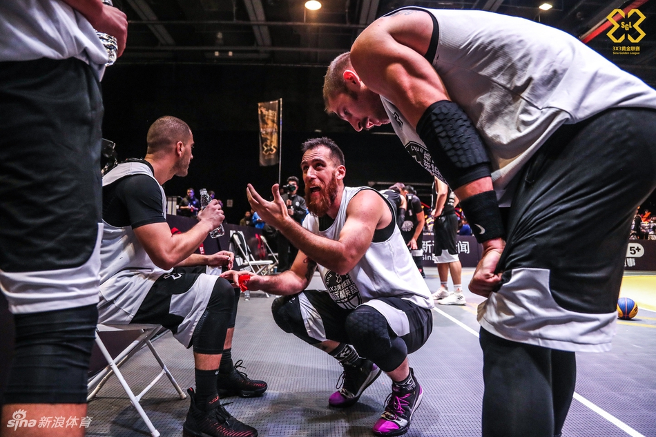 黄金联赛国际精英赛总决赛精彩瞬间