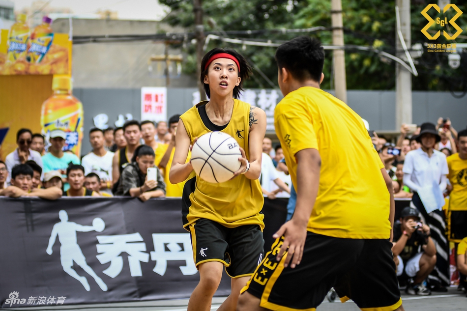 艾林林出战兰州性别大战