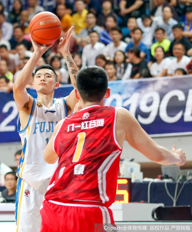 CBA第2轮:福建120-81八一