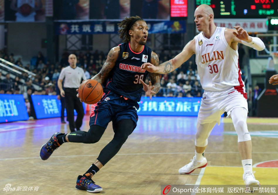 CBA第42轮：吉林111-132广东