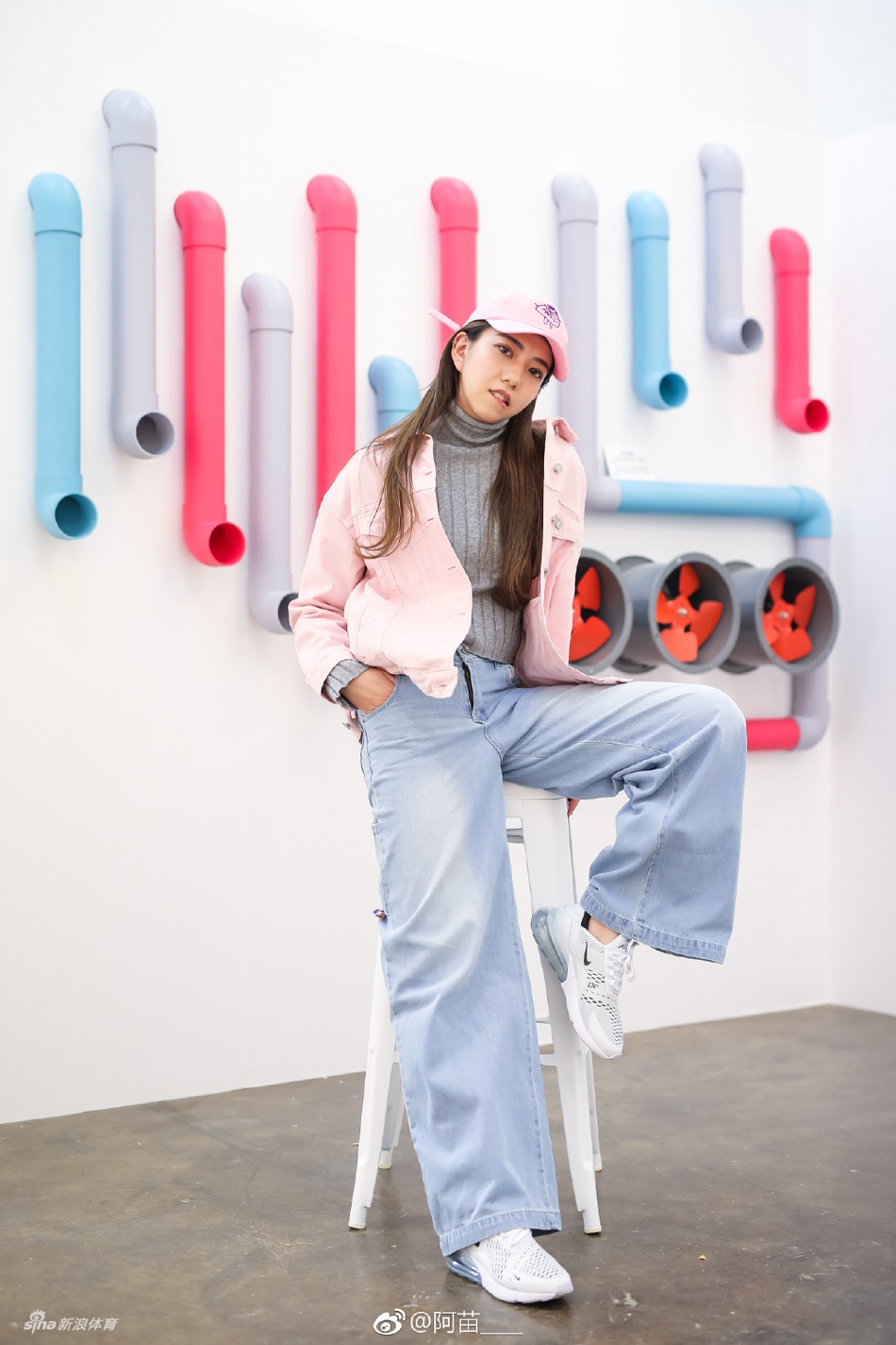 甜美霸气各种风格一应俱全 篮球美女阿苗美照合集