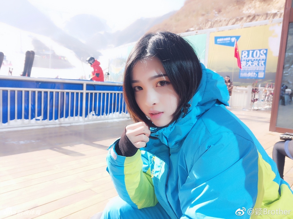 女生也能玩街球!她炫技你学不来!