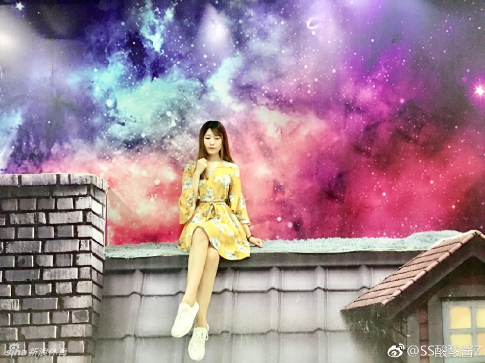 太可爱了!因灌篮高手爱上篮球的小萌妹