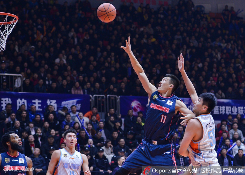 CBA第27轮：新疆130-126广东