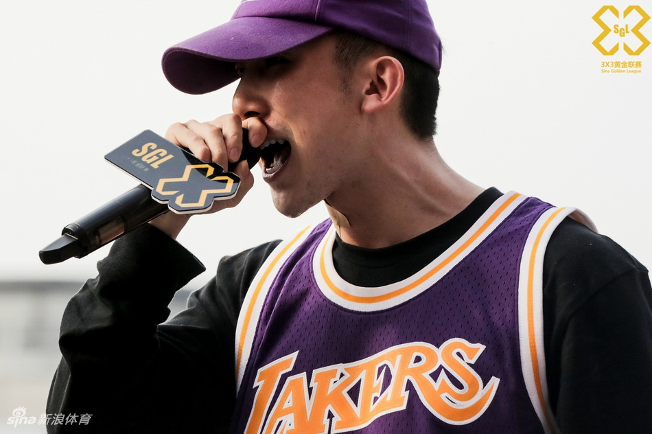 新说唱选手杨和苏Vex助力黄金联赛